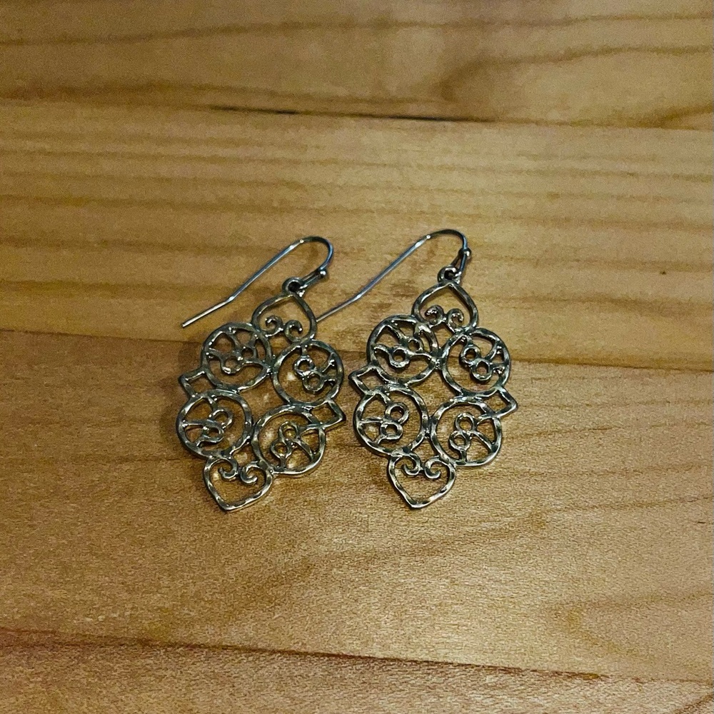 Assorted Earrrings - Picture 2 of 4